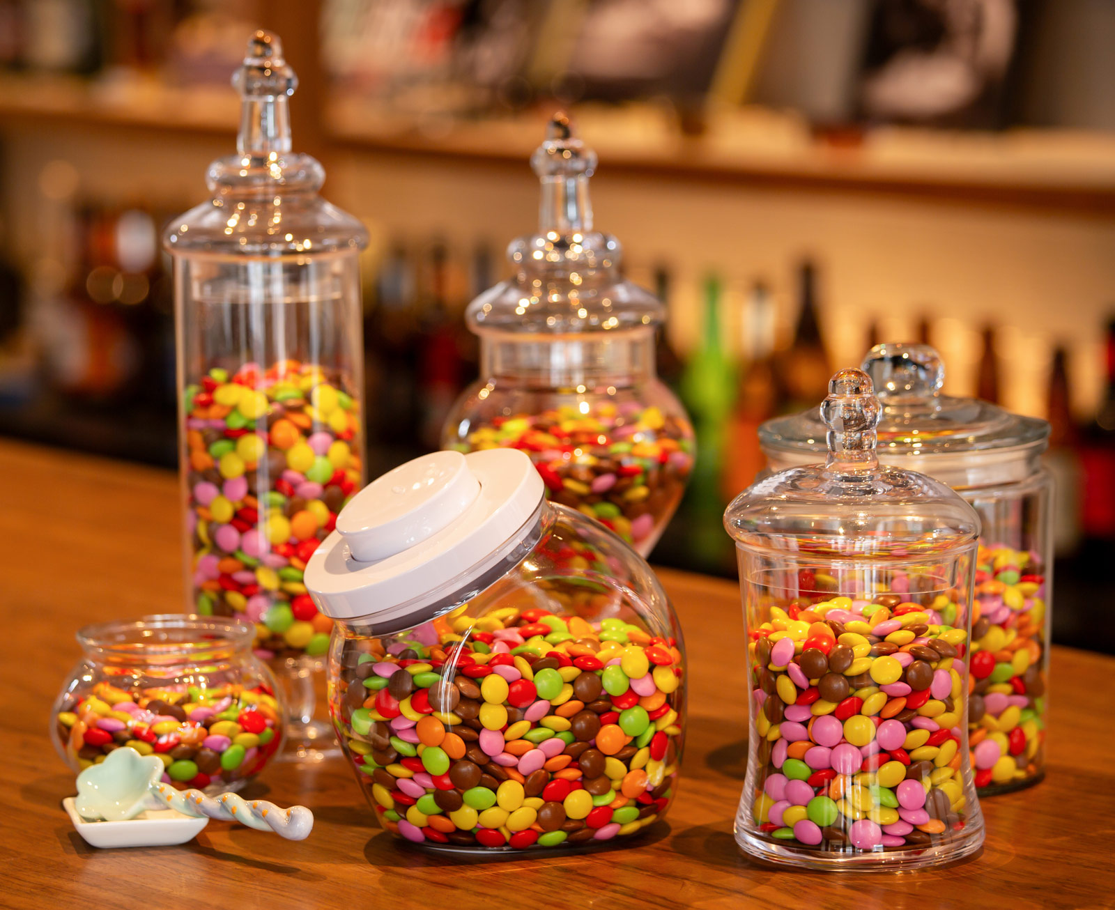 ビュッフェで提供されるマーブルチョコ（イメージ）